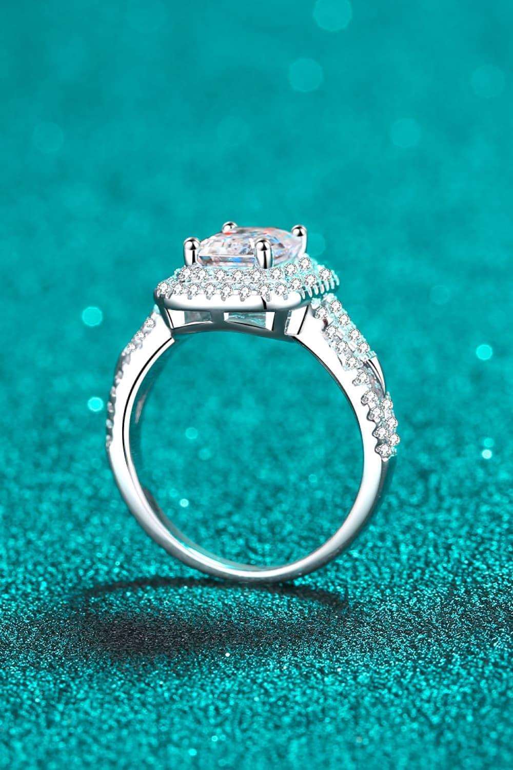 2 Carat Moissanite Ring - Brinxx Couture