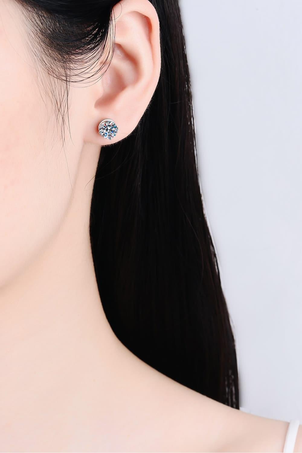 2 Carat Moissanite Stud Earrings - Brinxx Couture