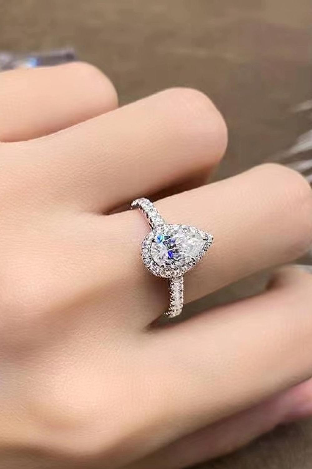 2 Carat Moissanite Teardrop Cluster Ring - Brinxx Couture