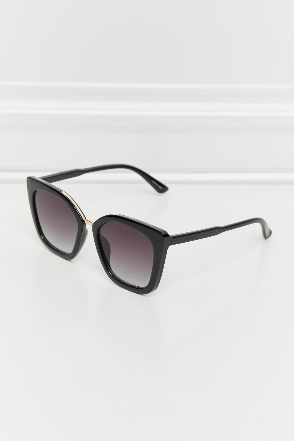 Cat Eye Full Rim Polycarbonate Sunglasses - Brinxx Couture