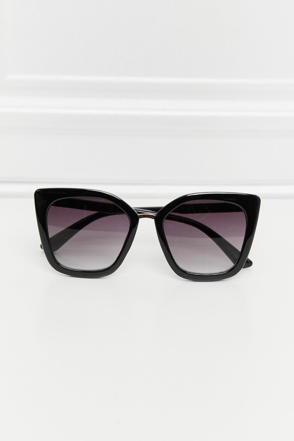 Cat Eye Full Rim Polycarbonate Sunglasses - Brinxx Couture