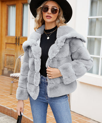 A stylish Collared Short Faux Fur Coat for women. this piece adds a touch of elegance to your outfit - Brinxx Couture