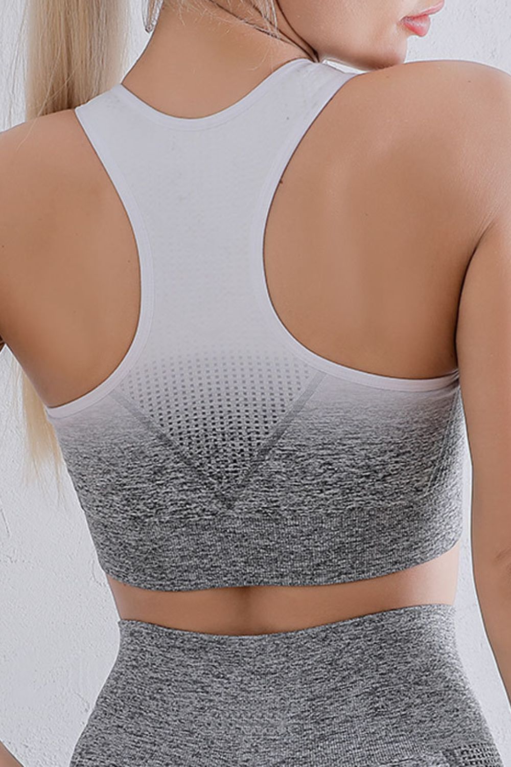 Gradient Racerback Sports Bra - Brinxx Couture