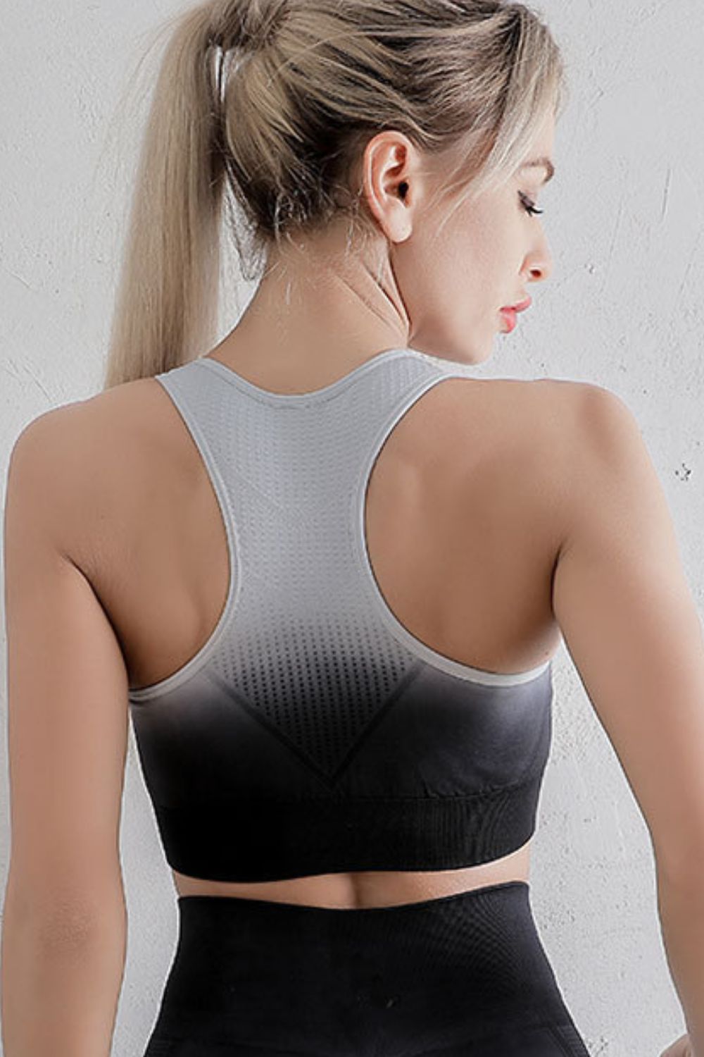 Gradient Racerback Sports Bra - Brinxx Couture