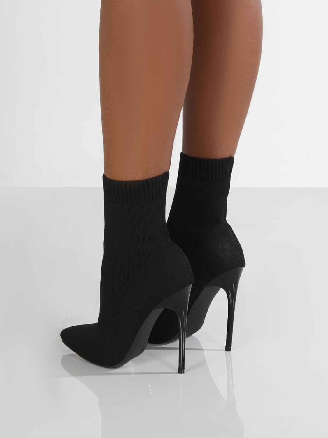 A stylish Knitted Point Toe Stiletto Heels for women. this piece adds a touch of elegance to your outfit - Brinxx Couture