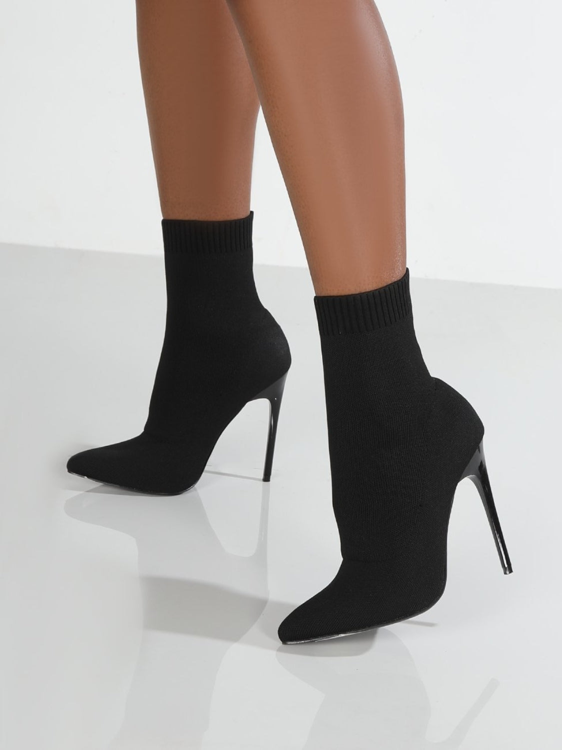 A stylish Knitted Point Toe Stiletto Heels for women. this piece adds a touch of elegance to your outfit - Brinxx Couture