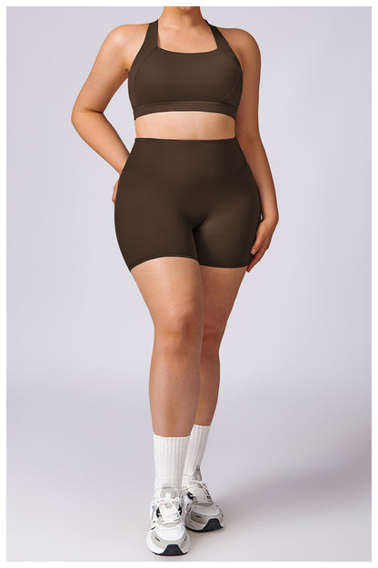 A stylish Plus Size Yoga Workout Outfit for women. this piece adds a touch of elegance to your outfit - Brinxx Couture