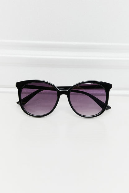 Polycarbonate Frame Full Rim Sunglasses - Brinxx Couture