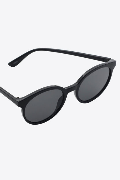 Round Full Rim Polycarbonate Frame Sunglasses - Brinxx Couture