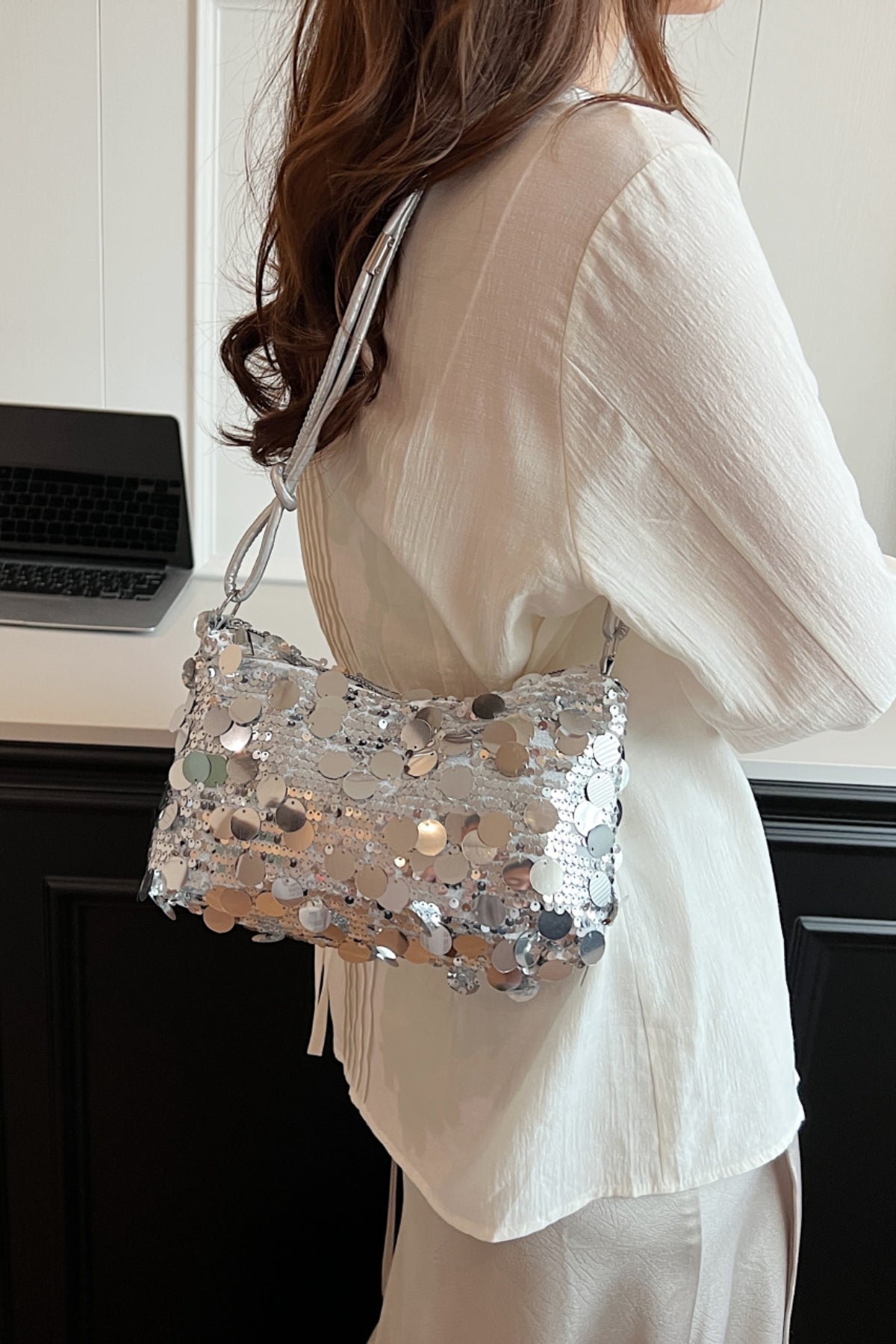 A stylish Sequin Knotted Straps Shoulder Bag for women. this piece adds a touch of elegance to your outfit - Brinxx Couture