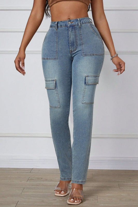 A stylish Skinny Jeans with Cargo Pockets for women. this piece adds a touch of elegance to your outfit - Brinxx Couture