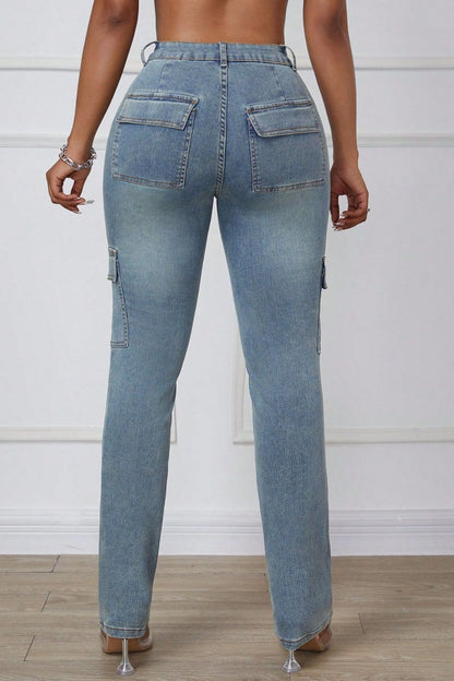 A stylish Skinny Jeans with Cargo Pockets for women. this piece adds a touch of elegance to your outfit - Brinxx Couture