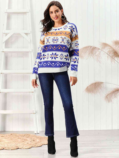 Snowflake Pattern Round Neck Sweater - Brinxx Couture