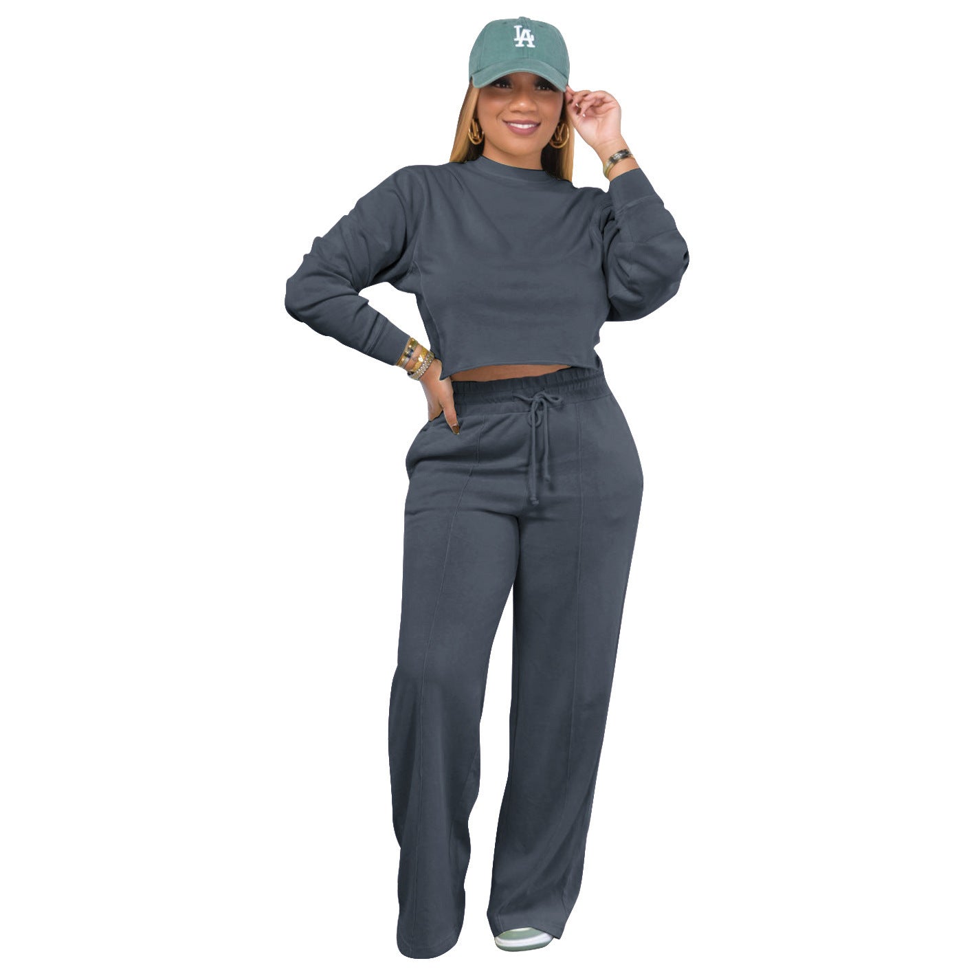 A stylish Sport Two-Piece Sweat Suit for women. this piece adds a touch of elegance to your outfit - Brinxx Couture