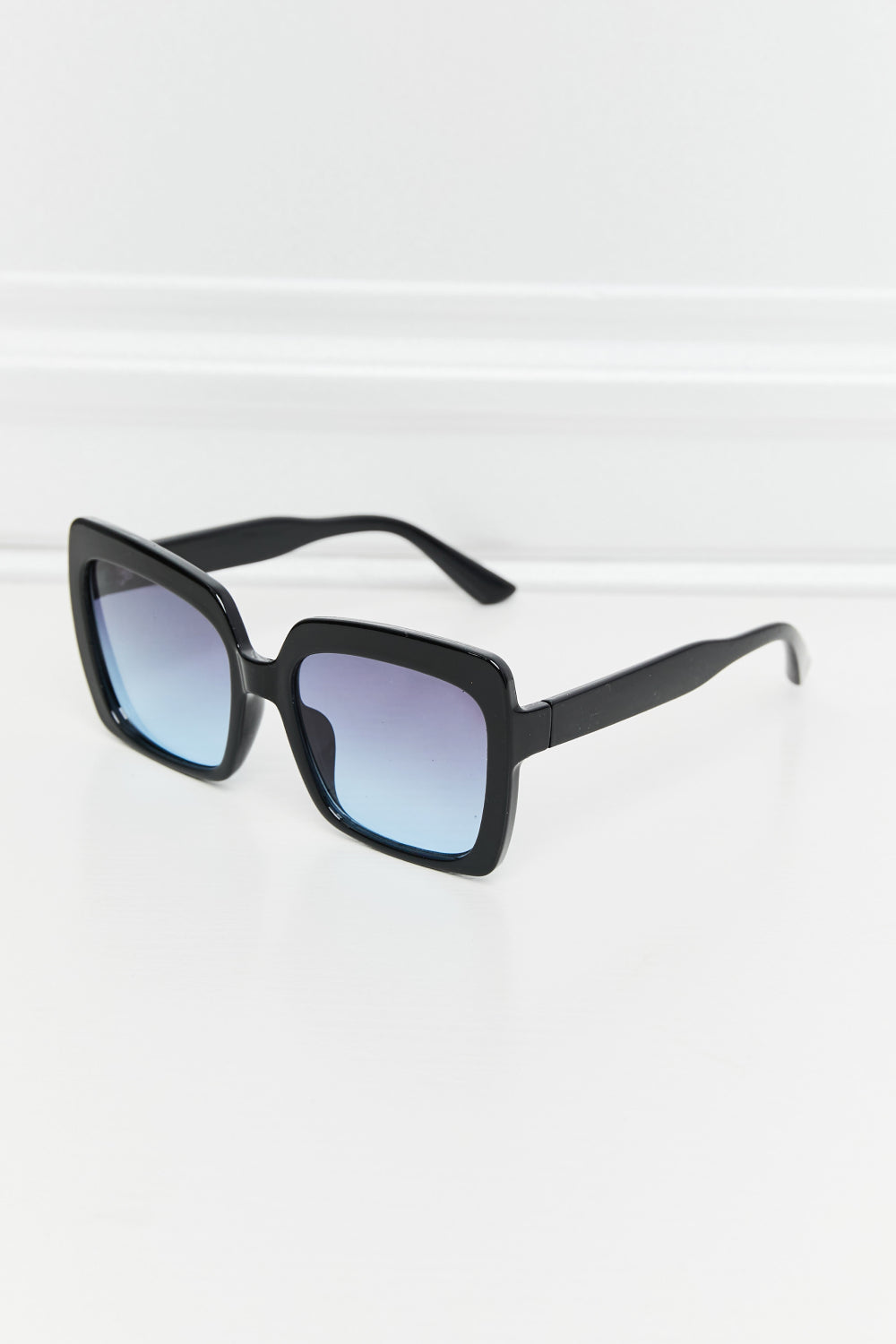 Square Full Rim Sunglasses - Brinxx Couture