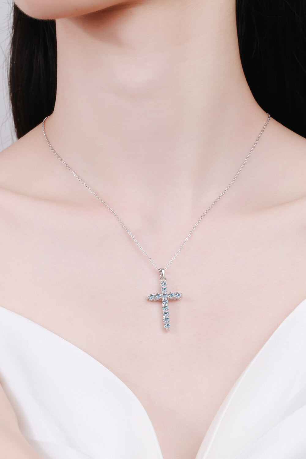 Sterling Silver Cross Moissanite Necklace - Brinxx Couture