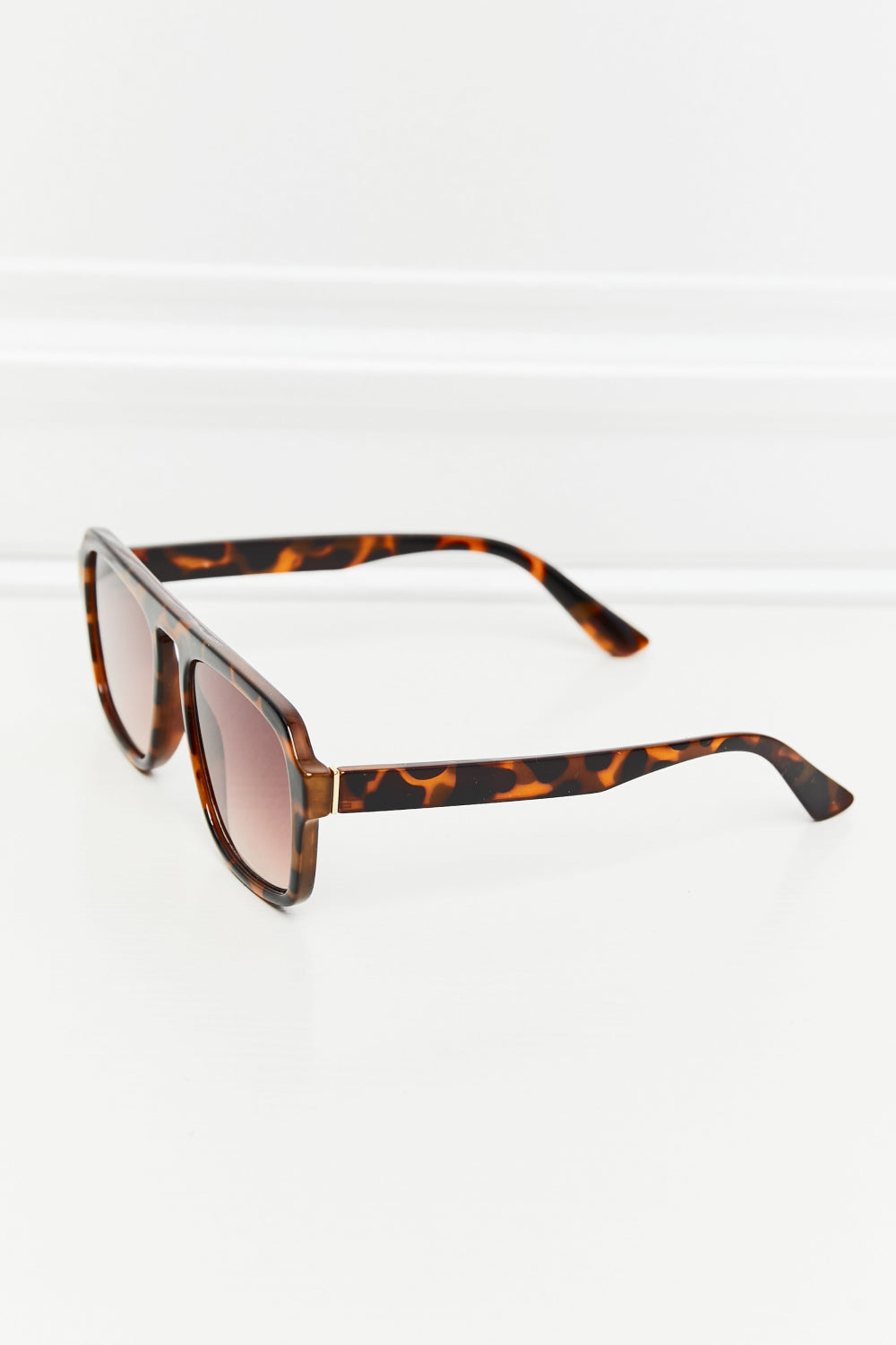 Tortoiseshell Square Polycarbonate Frame Sunglasses - Brinxx Couture